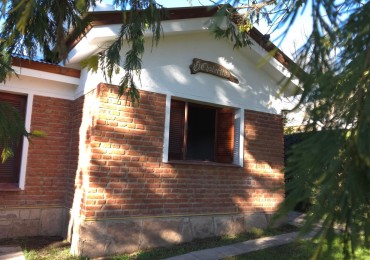 Casa sobre Av. Las Magnolias